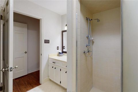 Tiny photo for 900 Westview Street, Bryan, TX 77802 (MLS # 26002967)