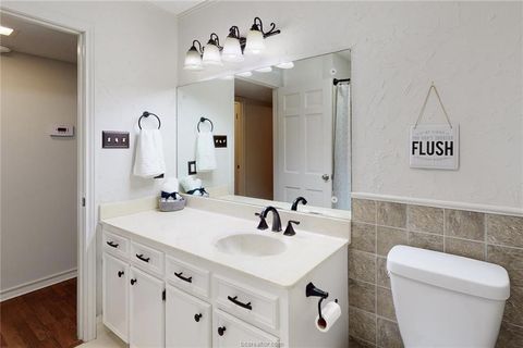 Tiny photo for 900 Westview Street, Bryan, TX 77802 (MLS # 26002967)