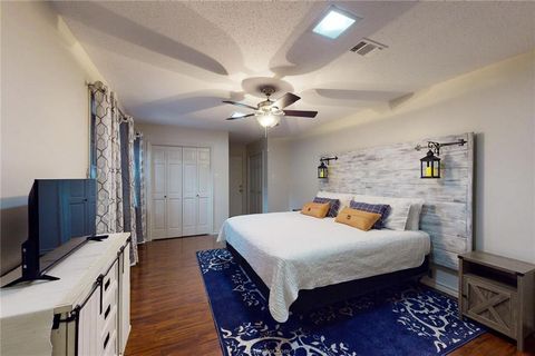 Tiny photo for 900 Westview Street, Bryan, TX 77802 (MLS # 26002967)