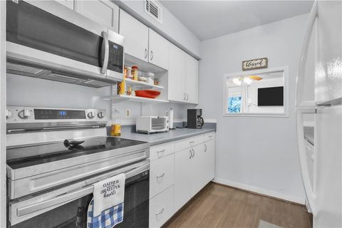 Tiny photo for 1902 Dartmouth Street #J5, College Station, TX 77840 (MLS # 26004274)