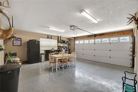 Tiny photo for 8755 Greenbriar Road, Madisonville, TX 77864 (MLS # 25010490)