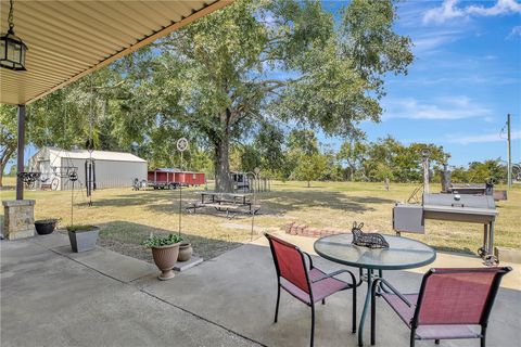 Tiny photo for 8755 Greenbriar Road, Madisonville, TX 77864 (MLS # 25010490)