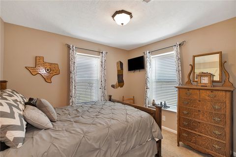 Tiny photo for 8755 Greenbriar Road, Madisonville, TX 77864 (MLS # 25010490)