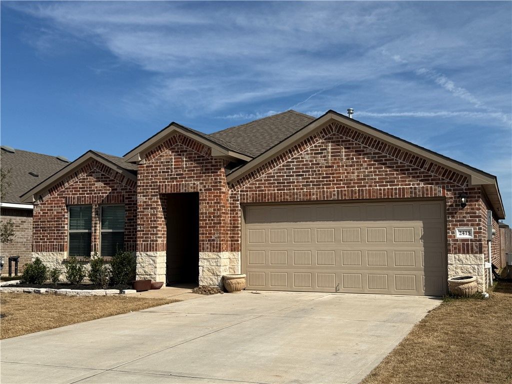 Photo of 2415 Divot Lane, Navasota, TX 77868 (MLS # 26002524)