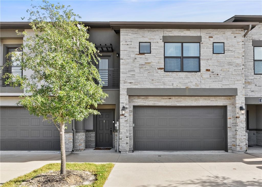 Photo of 527 Hayes Lane, College Station, TX 77845 (MLS # 25012108)
