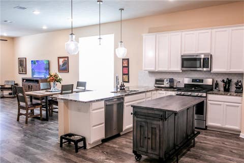 Tiny photo for 2010 Winepress RD, Brenham, TX 77835 (MLS # 26007098)