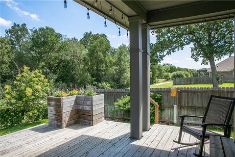 Tiny photo for 2010 Winepress RD, Brenham, TX 77835 (MLS # 26007098)