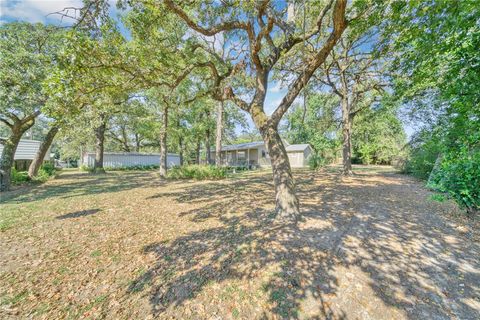 Photo of 13543 W FM 977, Marquez, TX 77865 (MLS # 25010481)