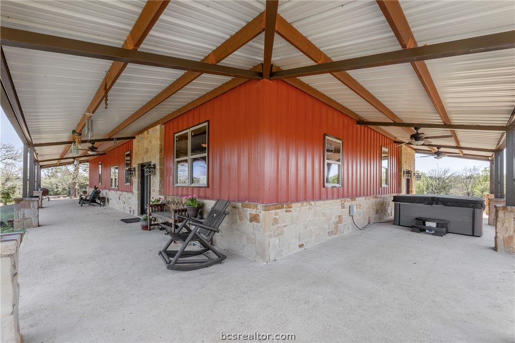Photo of 9798 Fm-2446, Franklin, TX 77856 (MLS # 26003966)