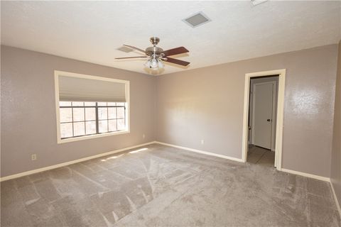 Tiny photo for 2903 Par Drive, Bryan, TX 77802 (MLS # 25010751)