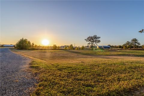 Tiny photo for 5292 Horseshoe Drive, Anderson, TX 77830 (MLS # 25012027)