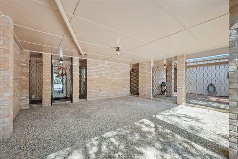 Tiny photo for 29 Forest Dr Dr, College Station, TX 77845 (MLS # 26002222)