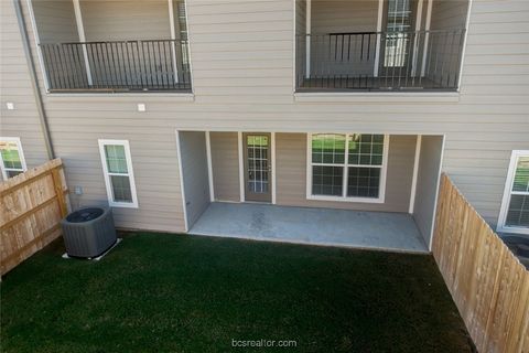 Tiny photo for 3324 Papa Bear Drive, College Station, TX 77845 (MLS # 25010927)