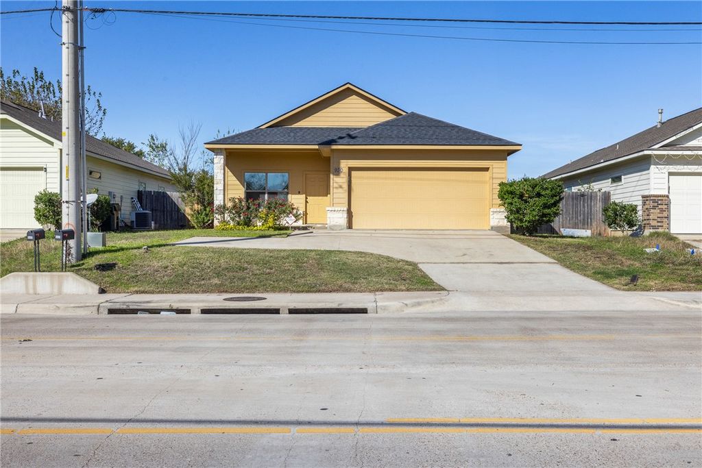 Photo of 930 W 28th Street, Bryan, TX 77803 (MLS # 25012622)