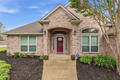 Photo of 401 Sapphire Drive, College Station, TX 77845 (MLS # 26008835)