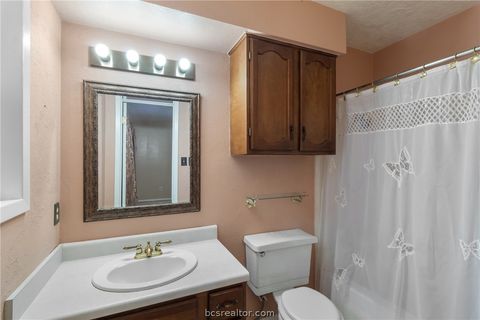 Tiny photo for 3109 Louisiana Avenue, Bryan, TX 77803 (MLS # 26004849)