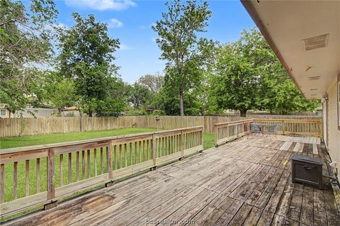 Tiny photo for 3109 Louisiana Avenue, Bryan, TX 77803 (MLS # 26004849)