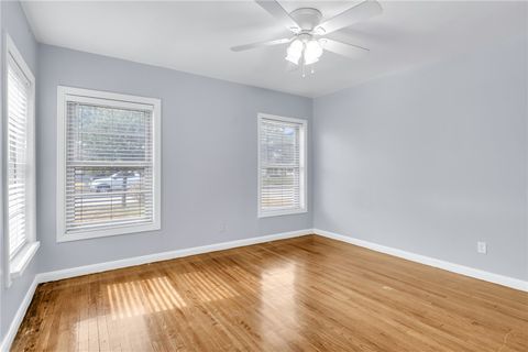 Tiny photo for 1517 Oakview Street, Bryan, TX 77802 (MLS # 26002731)