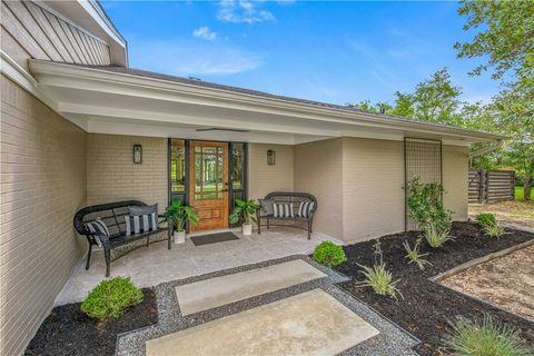 Tiny photo for 743 S Rosemary Drive, Bryan, TX 77802 (MLS # 26004365)