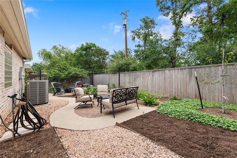 Tiny photo for 919 Grand Oaks Circle, College Station, TX 77840 (MLS # 26005314)