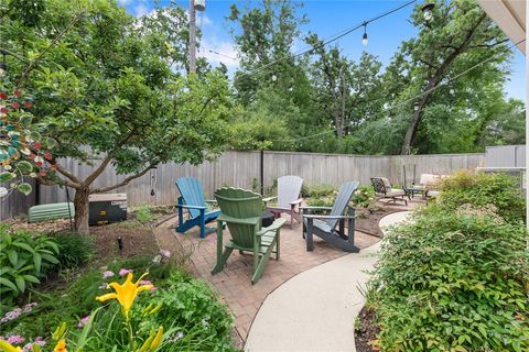 Tiny photo for 919 Grand Oaks Circle, College Station, TX 77840 (MLS # 26005314)