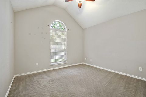 Tiny photo for 2006 Wilderland Cir, Bryan, TX 77807 (MLS # 26003729)