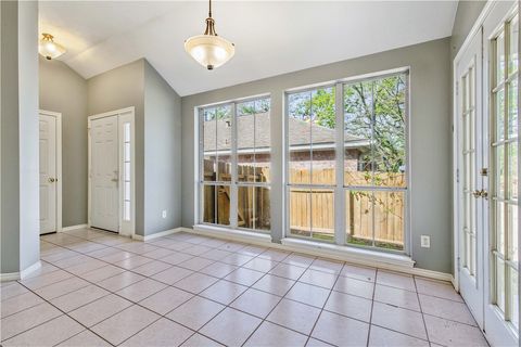 Tiny photo for 2006 Wilderland Cir, Bryan, TX 77807 (MLS # 26003729)