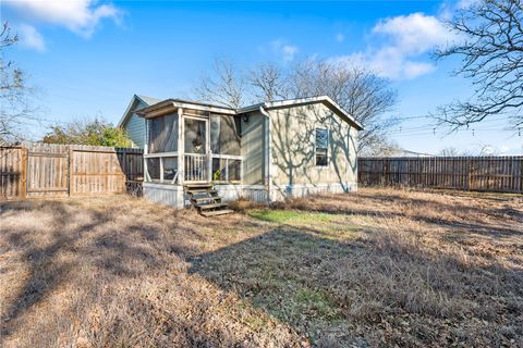 Tiny photo for 1014 Suncrest Street, Bryan, TX 77803 (MLS # 26001663)
