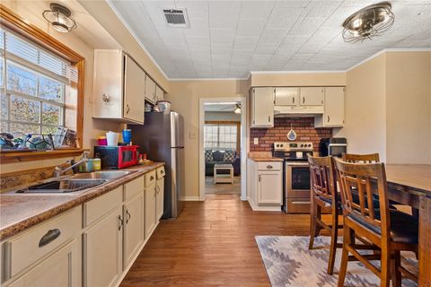 Tiny photo for 1014 Suncrest Street, Bryan, TX 77803 (MLS # 26001663)