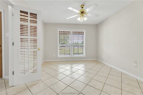 Tiny photo for 3560 Preakness Circle, College Station, TX 77845 (MLS # 26004563)