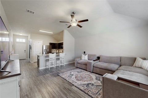 Tiny photo for 2806 Porters Way, Bryan, TX 77803 (MLS # 26012067)