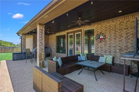 Tiny photo for 3301 Covington Court, Bryan, TX 77808 (MLS # 26005820)