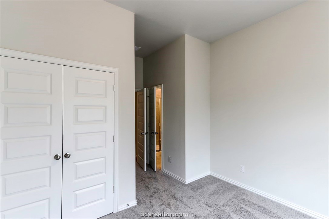 College Station, Texas 77845, United States, 4 Bedrooms Bedrooms, ,3 BathroomsBathrooms,Residential,Pending,60223