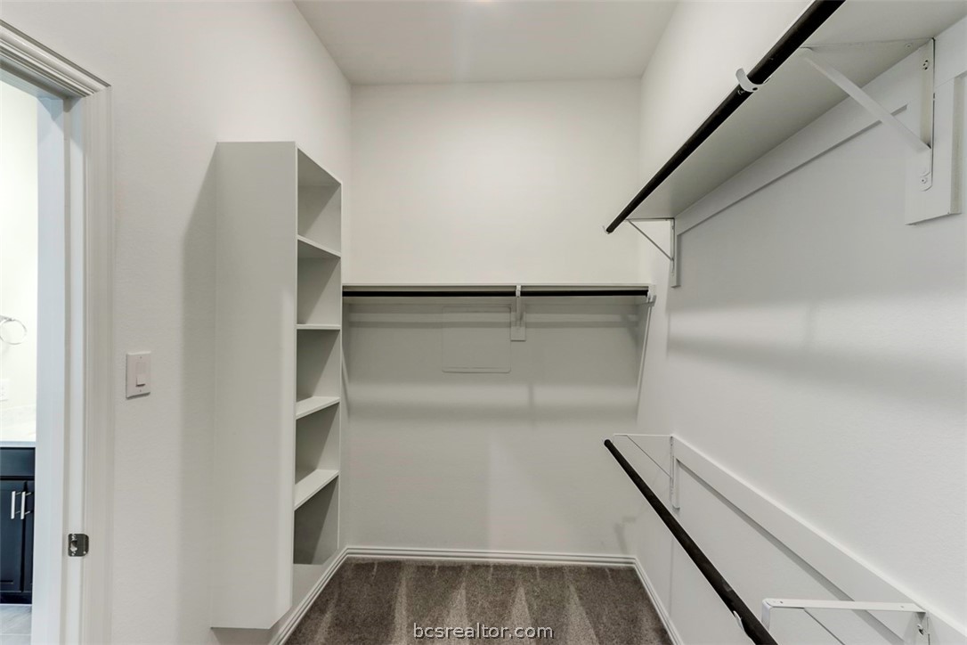 College Station, Texas 77845, United States, 4 Bedrooms Bedrooms, ,3 BathroomsBathrooms,Residential,Pending,60223