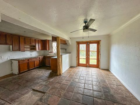 Tiny photo for 620 Sundown Road, Caldwell, TX 77836 (MLS # 26003656)