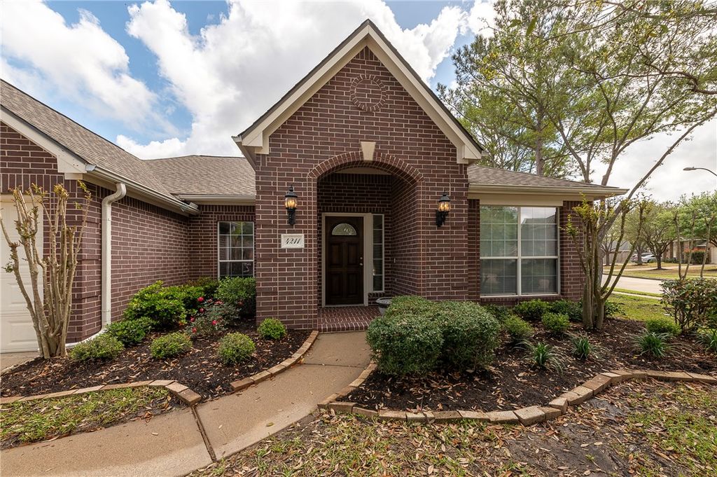 Photo of 4211 Wild Orchard Ln, Katy, TX 77494 (MLS # 26003865)