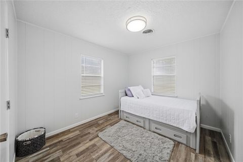 Tiny photo for 415 W Decherd Street, Franklin, TX 77856 (MLS # 26005406)
