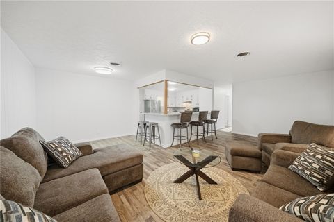 Tiny photo for 415 W Decherd Street, Franklin, TX 77856 (MLS # 26005406)
