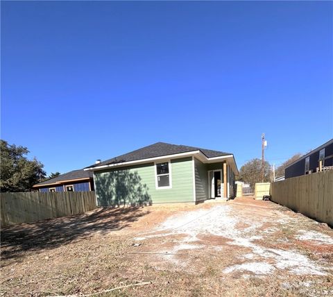 Tiny photo for 1905 Marshall Avenue, Bryan, TX 77803 (MLS # 25013063)