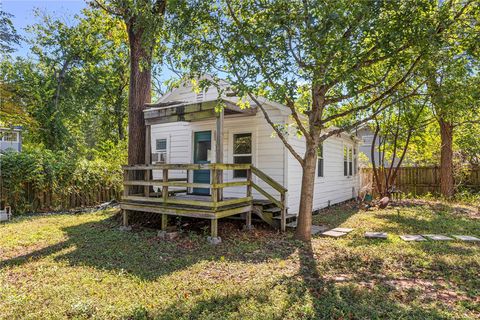 Tiny photo for 712 Banks Avenue, Bryan, TX 77803 (MLS # 25009878)