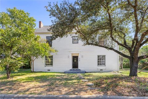 Tiny photo for 712 Banks Avenue, Bryan, TX 77803 (MLS # 25009878)