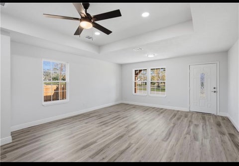 Tiny photo for 211 Moss Avenue, Hearne, TX 77859 (MLS # 26011521)