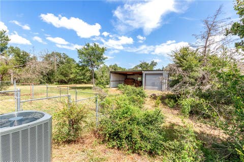 Tiny photo for 1004 22 Hills Rd St, Gause, TX 77857 (MLS # 26010399)