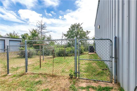 Tiny photo for 1004 22 Hills Rd St, Gause, TX 77857 (MLS # 26010399)