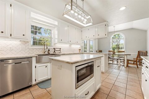 Tiny photo for 2525 Peach Creek Road, College Station, TX 77845 (MLS # 26004210)