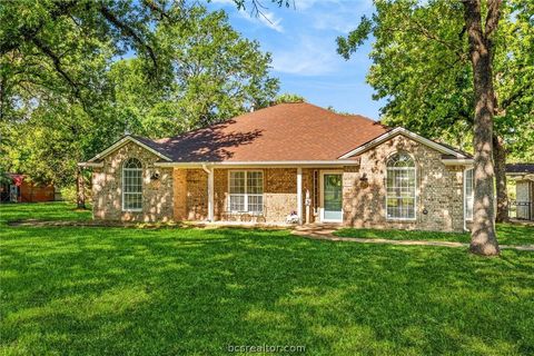 Tiny photo for 2525 Peach Creek Road, College Station, TX 77845 (MLS # 26004210)