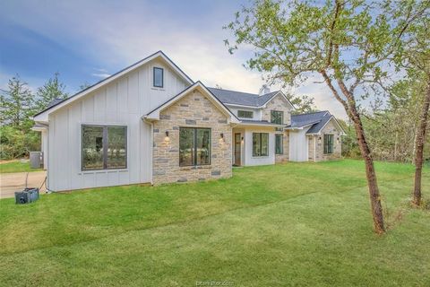 Tiny photo for 4334 Berkshire, Franklin, TX 77856 (MLS # 26002278)