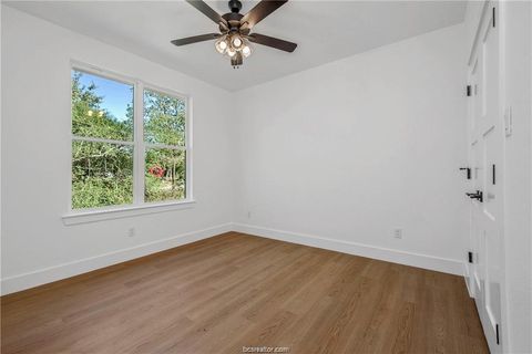 Tiny photo for 4334 Berkshire, Franklin, TX 77856 (MLS # 26002278)