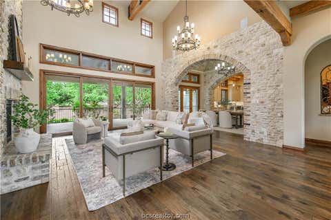Tiny photo for 4207 Tuscany Court Ct, Bryan, TX 77802 (MLS # 26009620)