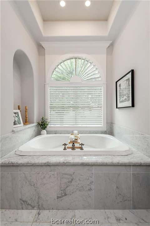 Tiny photo for 4207 Tuscany Court Ct, Bryan, TX 77802 (MLS # 26009620)